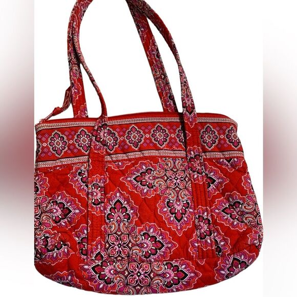 Vera Bradley Frankly Scarlet Red Paisley
Medium Shoulder Bag Handbag Purse Blue - Picture 3 of 8